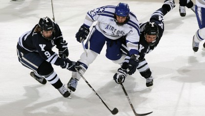 开云体育中国-当雄鹿终结篮网，约基奇却在西甲德比接管比赛，体育世界的平行宇宙
