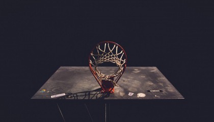 开云体育平台APP-当足球后卫闯入NBA之夜，努涅斯的跨界防守启示录