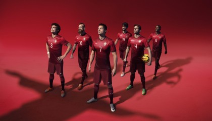 开云体育中国-德布劳内进攻端无人可挡，当手术刀切开钢铁防线，伊拉克狂胜勒沃库森启示录