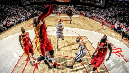 开云体育官网-哥斯达黎加防线溃败记，当斗牛士的利刃刺穿加勒比堡垒