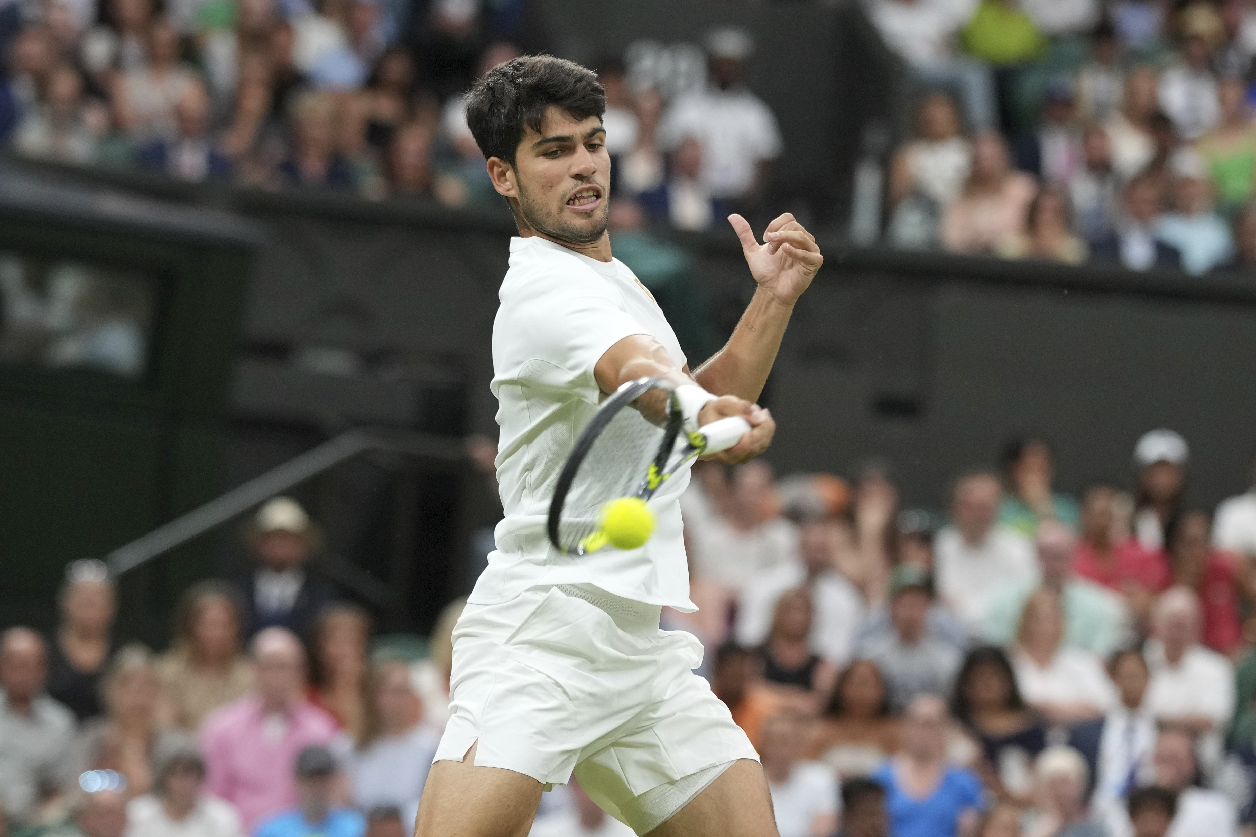 ATP总决赛逆转温网，阿尔卡拉斯高光表现