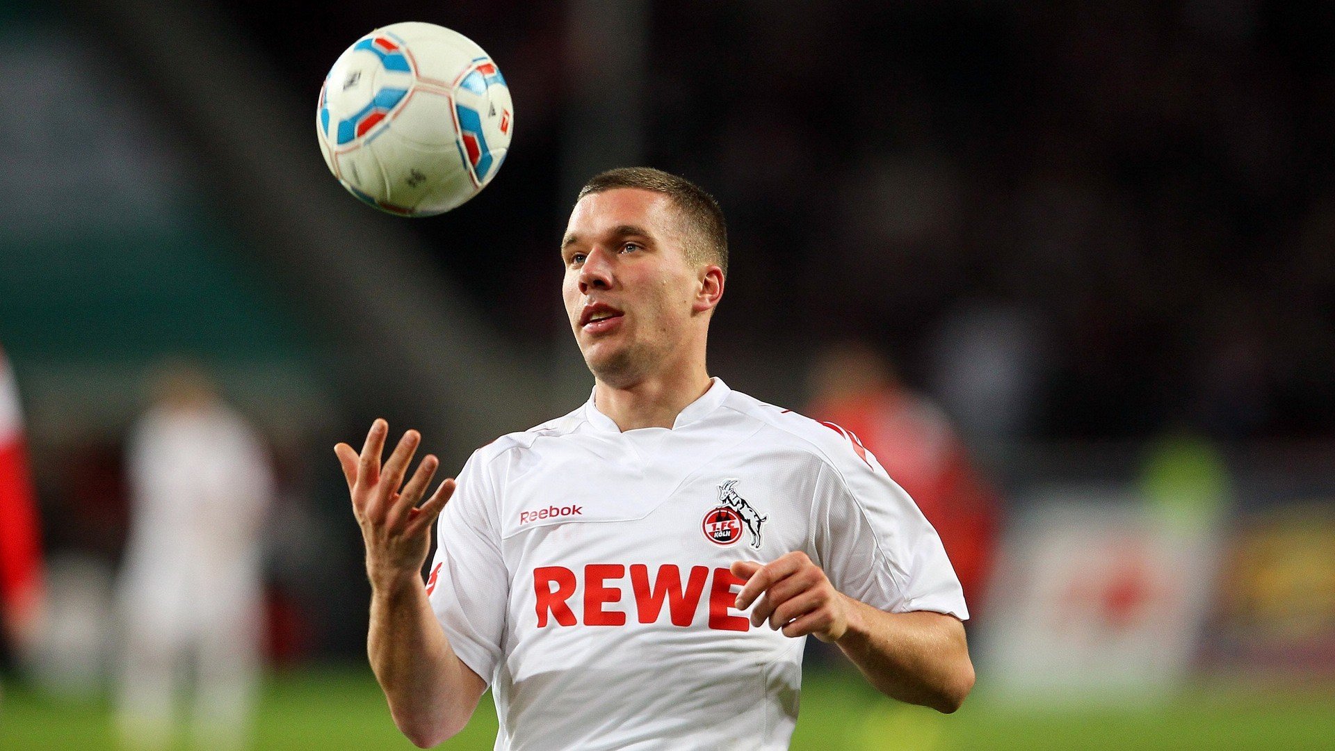 德罗赞扛起全队，广厦队防守锁死马刺，当东方铁壁遭遇孤胆英雄