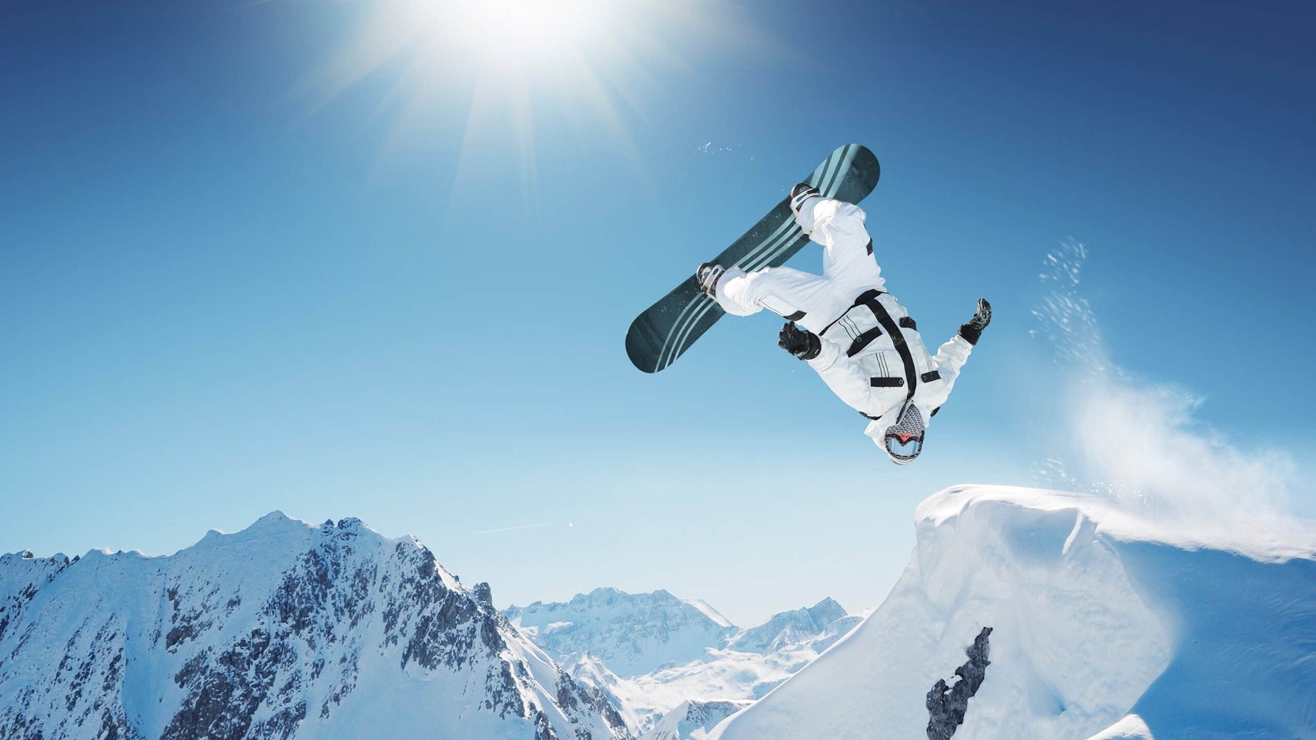 东决关键战之夜，特奥，那个在沉默中绞杀巨人的影子