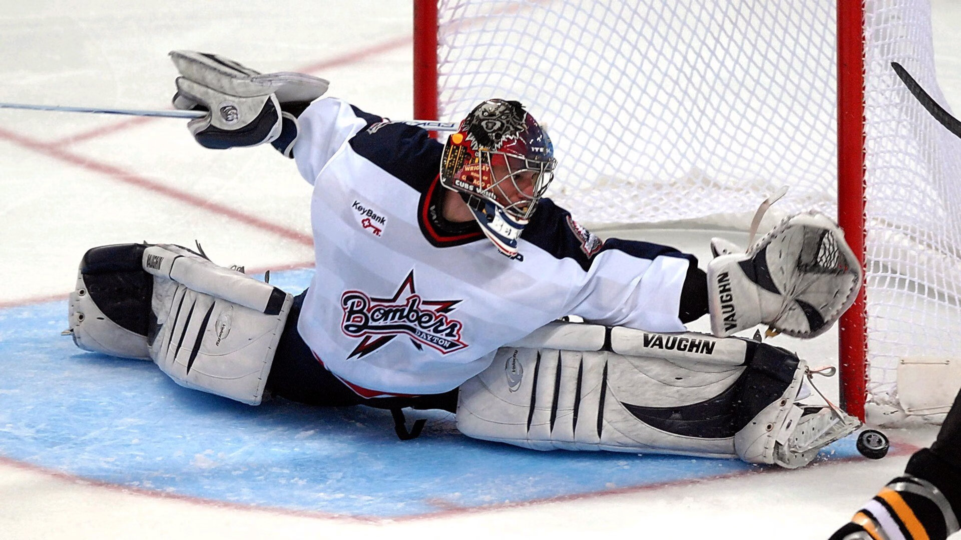 本泽马里程碑之夜，一粒进球，十年传奇，皇马3-1击沉黄色潜水艇