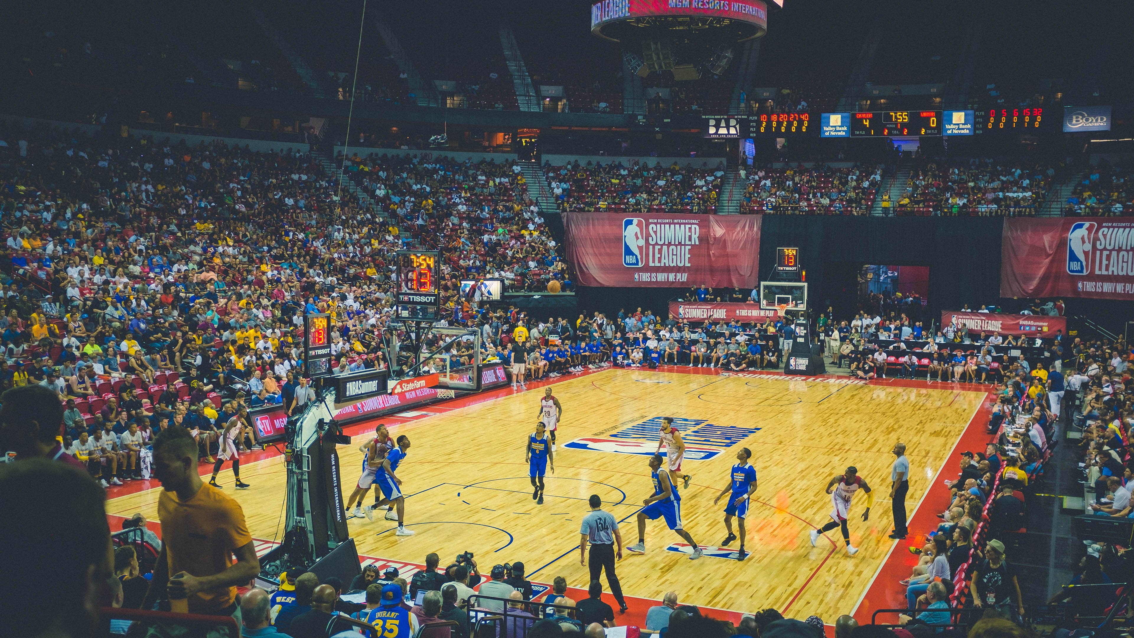 姆巴佩爆发，芬兰强势晋级，葡萄牙的黄昏与新秩序的黎明